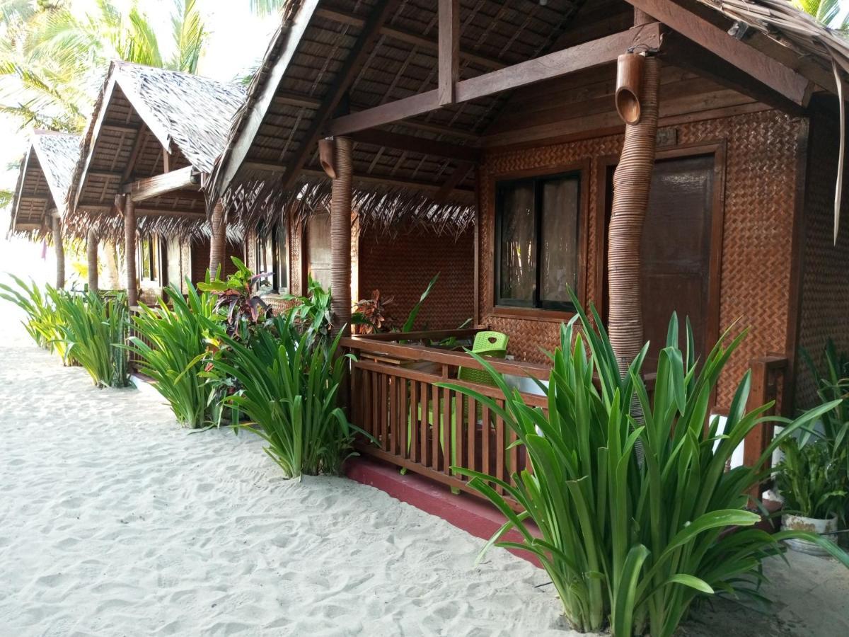 Zhaya'S Beach & Cottages Ел Нидо Екстериор снимка